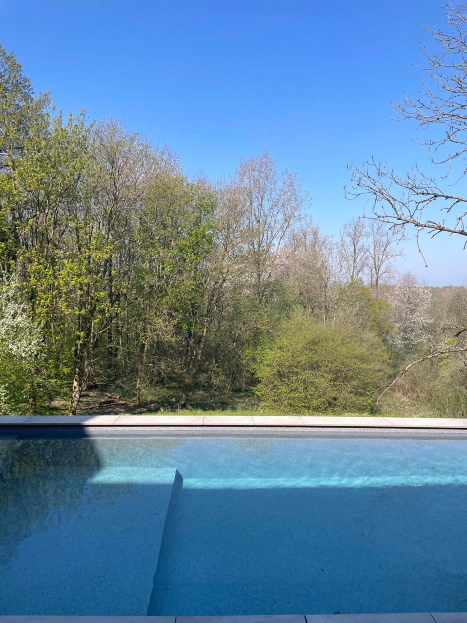 La Canopee Des Arbres, Anna Ellezelles Exterior photo